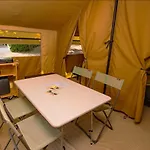 캠프장 Du De Roybon